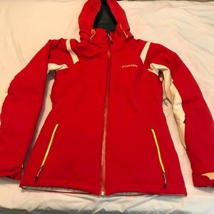 Columbia Women’s Snowboard/ Ski Omni-tech Jacket